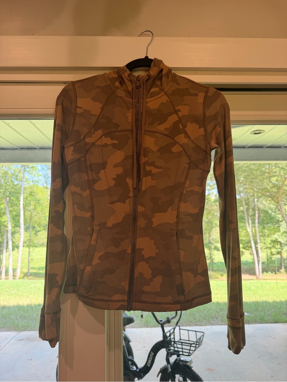 lululemon athletica Women's Camo Zip-Up Jacket - Brown/Olive